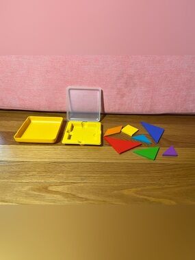 Osmo Tangram Travel Mini Set Complete 7 Pieces Yellow Case STEM Educational Toy